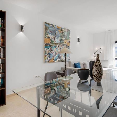 Apartamento De 2 Dormitorios En Playas Del Duque 마르베야 외부 사진