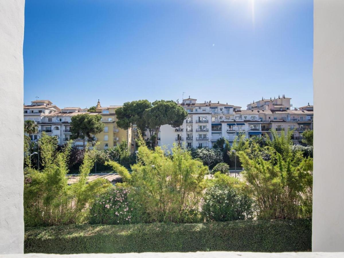 Apartamento De 2 Dormitorios En Playas Del Duque 마르베야 외부 사진