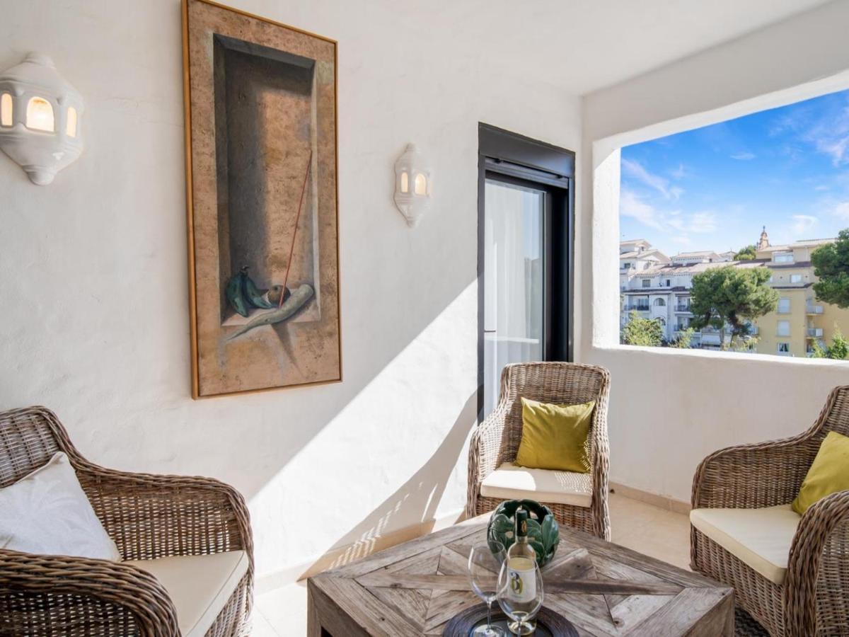 Apartamento De 2 Dormitorios En Playas Del Duque 마르베야 외부 사진