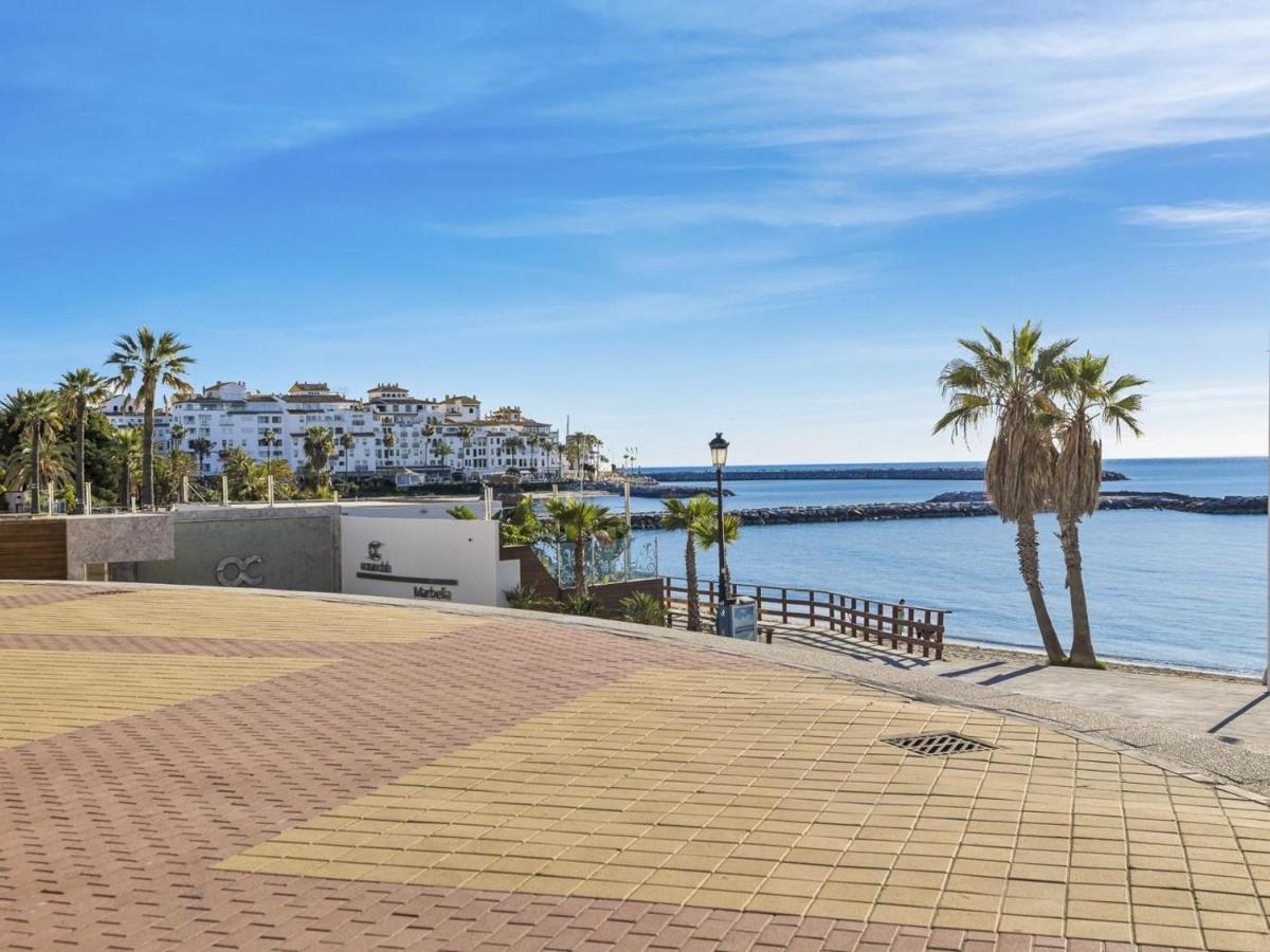 Apartamento De 2 Dormitorios En Playas Del Duque 마르베야 외부 사진