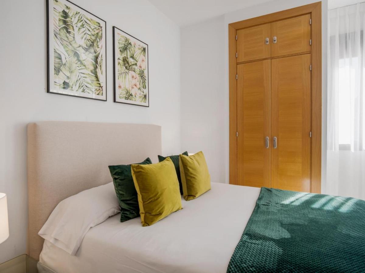 Apartamento De 2 Dormitorios En Playas Del Duque 마르베야 외부 사진